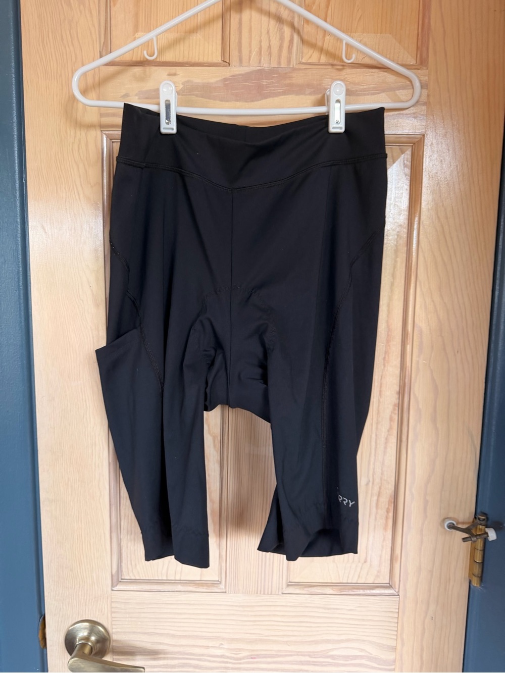 Black Women’s Bike Shorts with Side Pocket